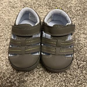 ro + me by robeez baby shoes / sandals